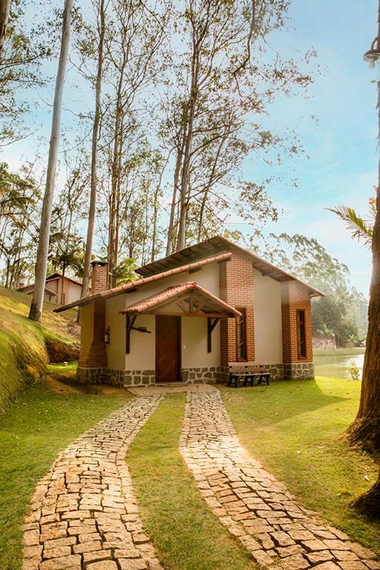Sitio Dos Lagos Домингус-Мартинс Экстерьер фото